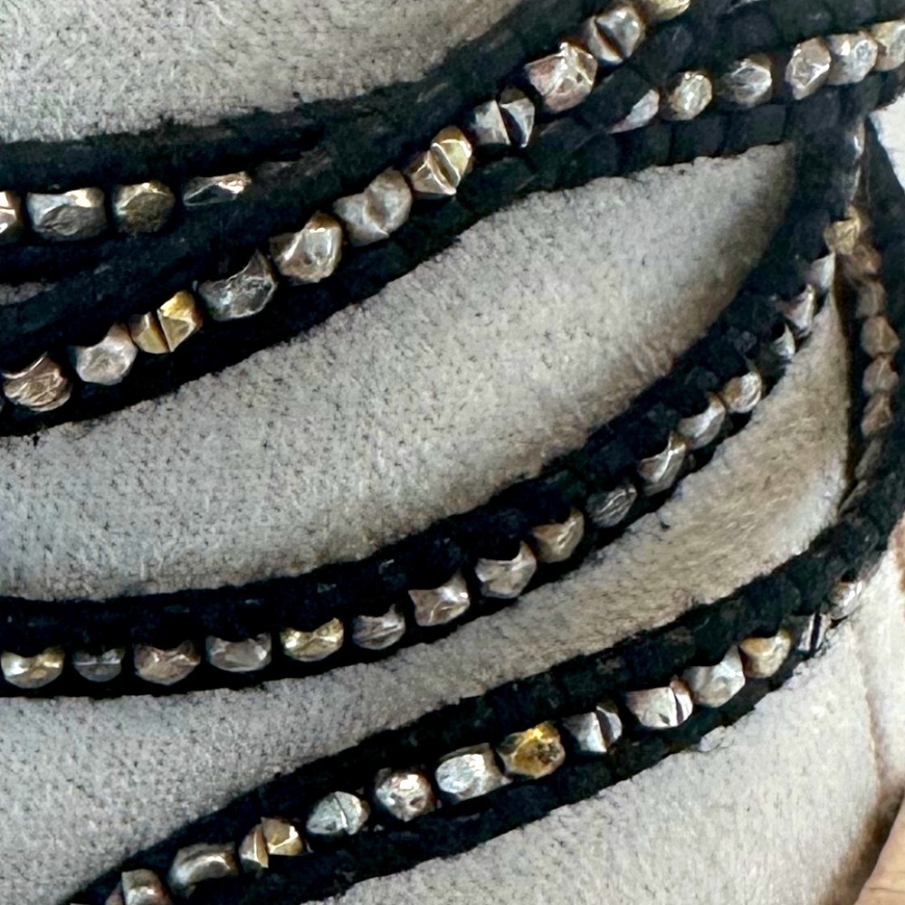 Chan Luu Black Leather Long Wrap Bracelet w/ Antique Silver Oval Button Closure - Picture 4 of 14